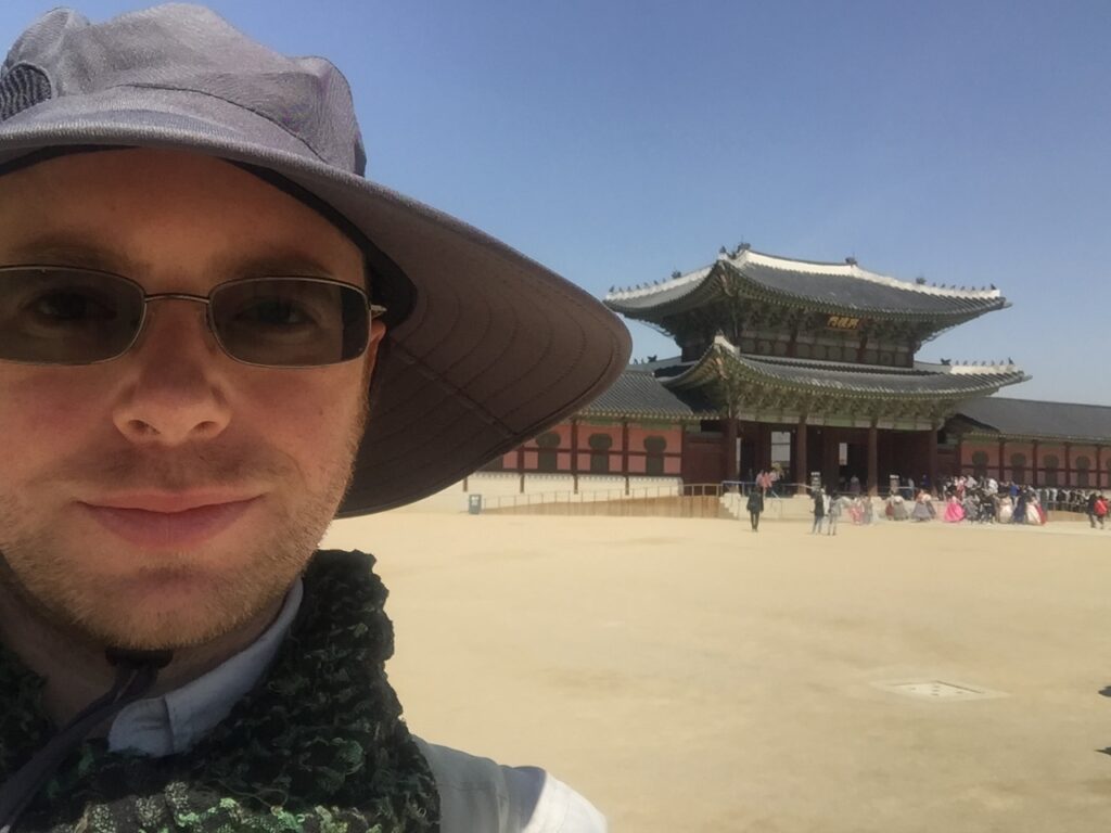 eat pray greg Gyeongbokgun palace