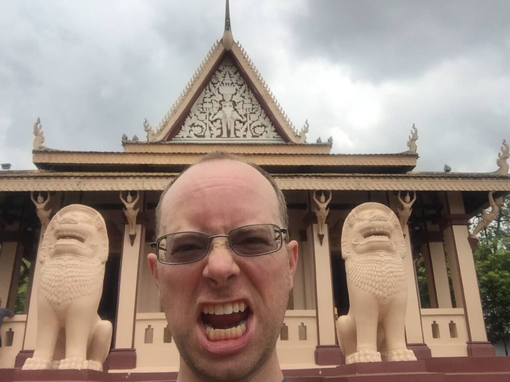 EatPrayGreg.com Me at Wat Phnom