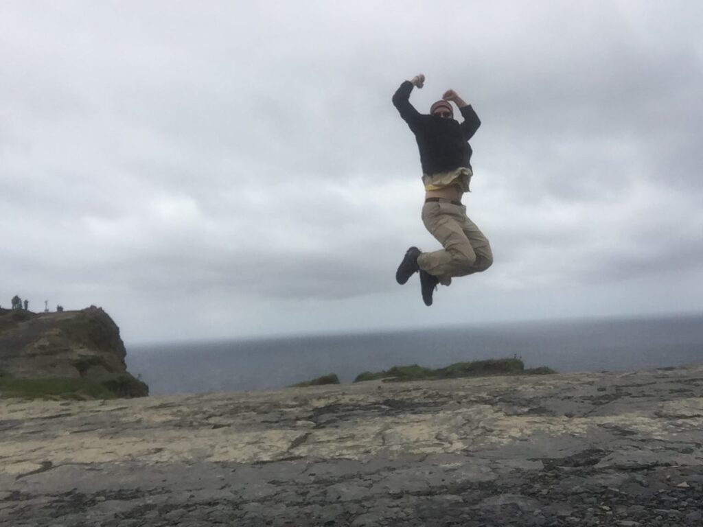 EatPrayGreg.com Jumping on the Cliffs