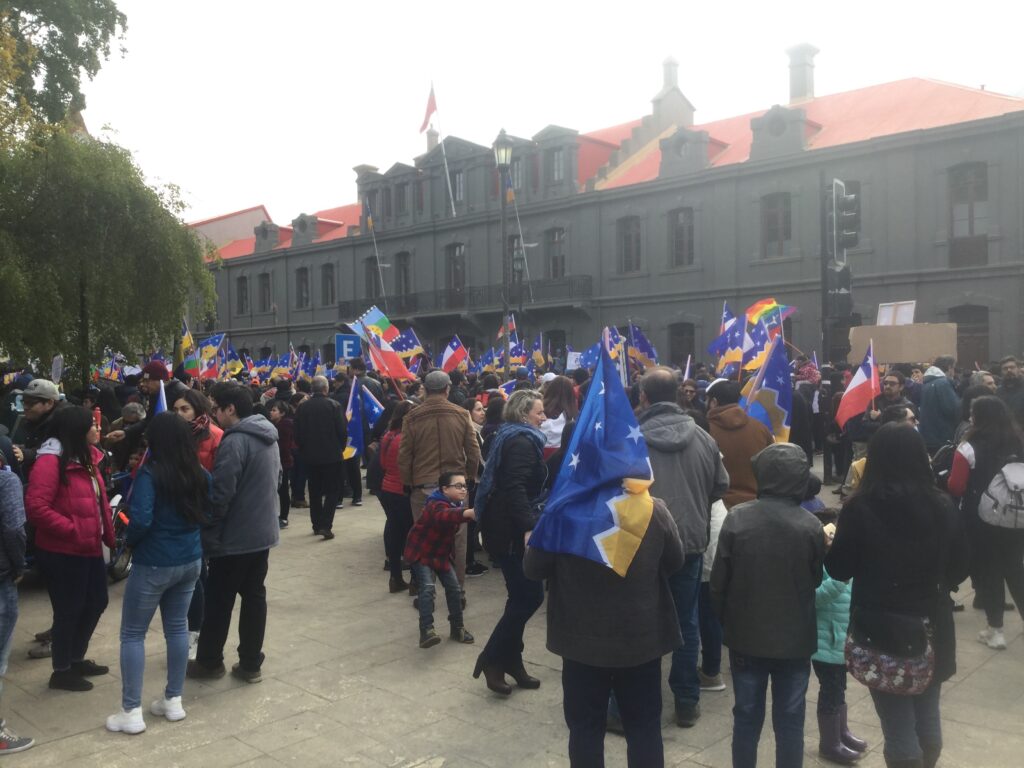 EatPrayGreg.com Punta Arenas Protest